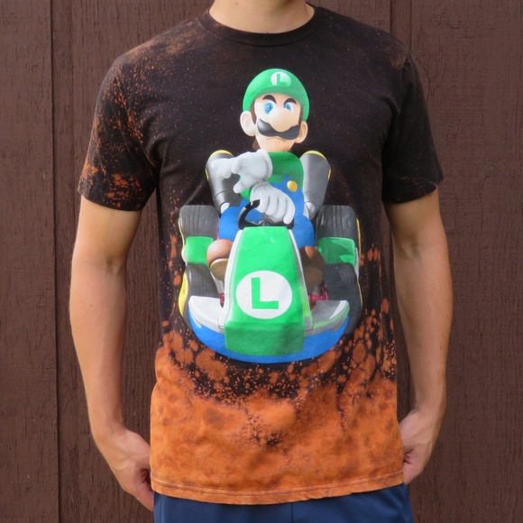 Mario Kart Luigi Bleach Tee sz L 🎉HP 🎉 - Picture 1 of 5